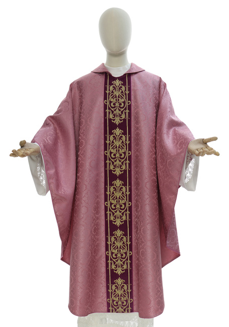 Gothic style chasuble with matching stole